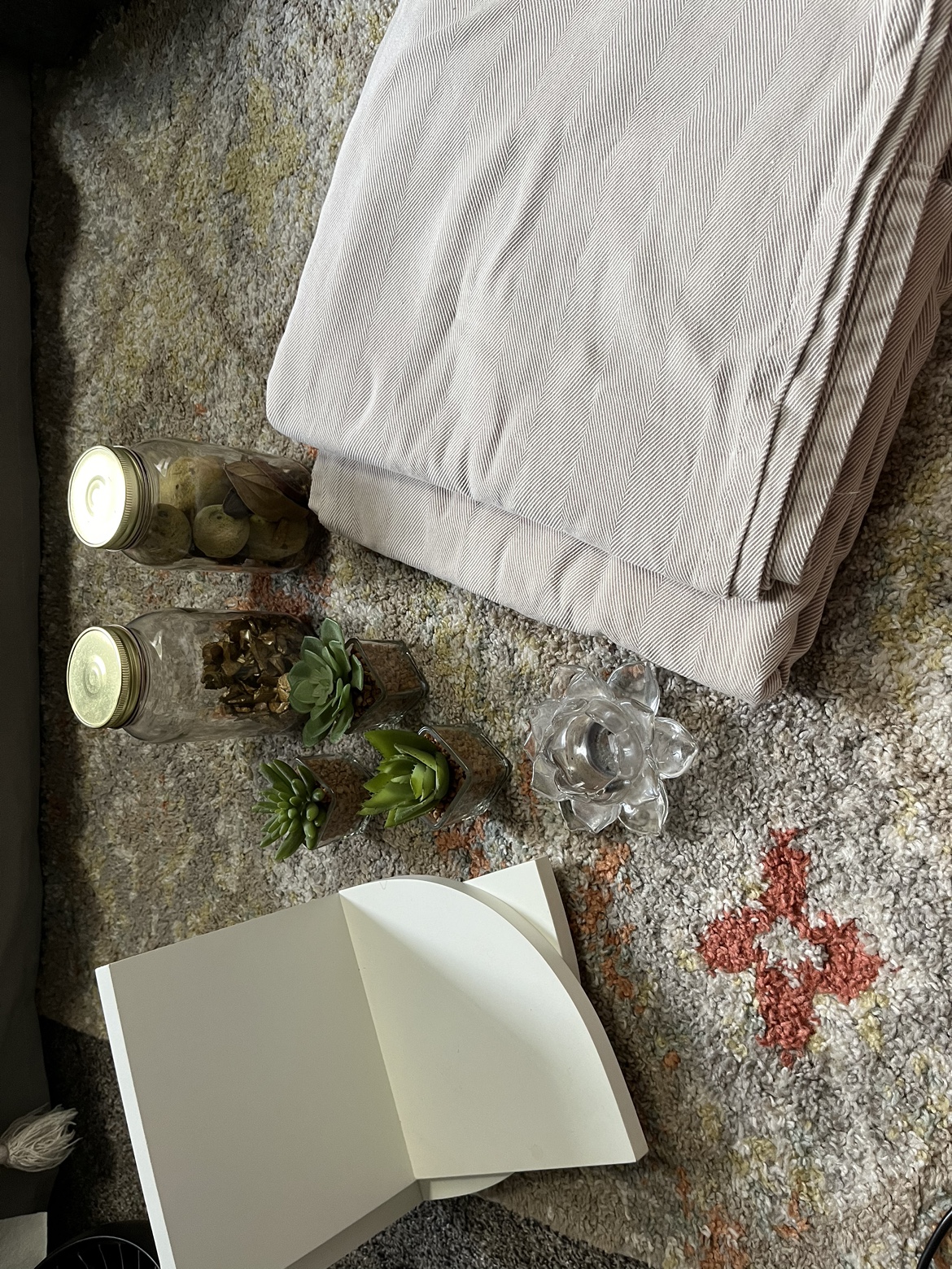 Home Decor - photo 2