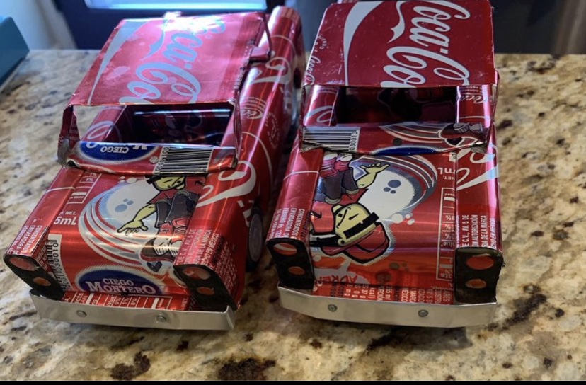 Set of 2 Vintage Coca Cola Classic Cars image indicator(2)