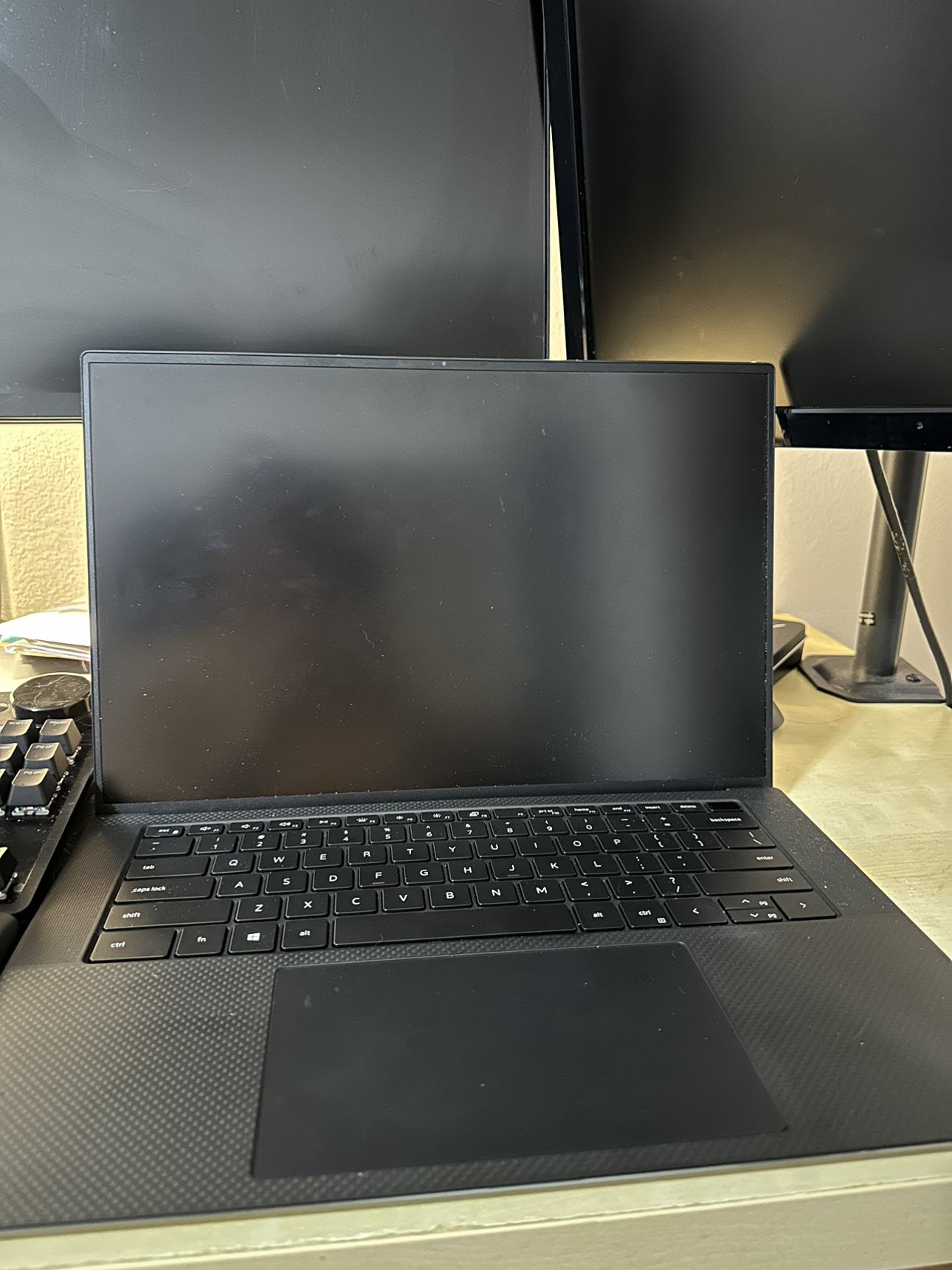 Dell XPS 15 9500 - photo 2