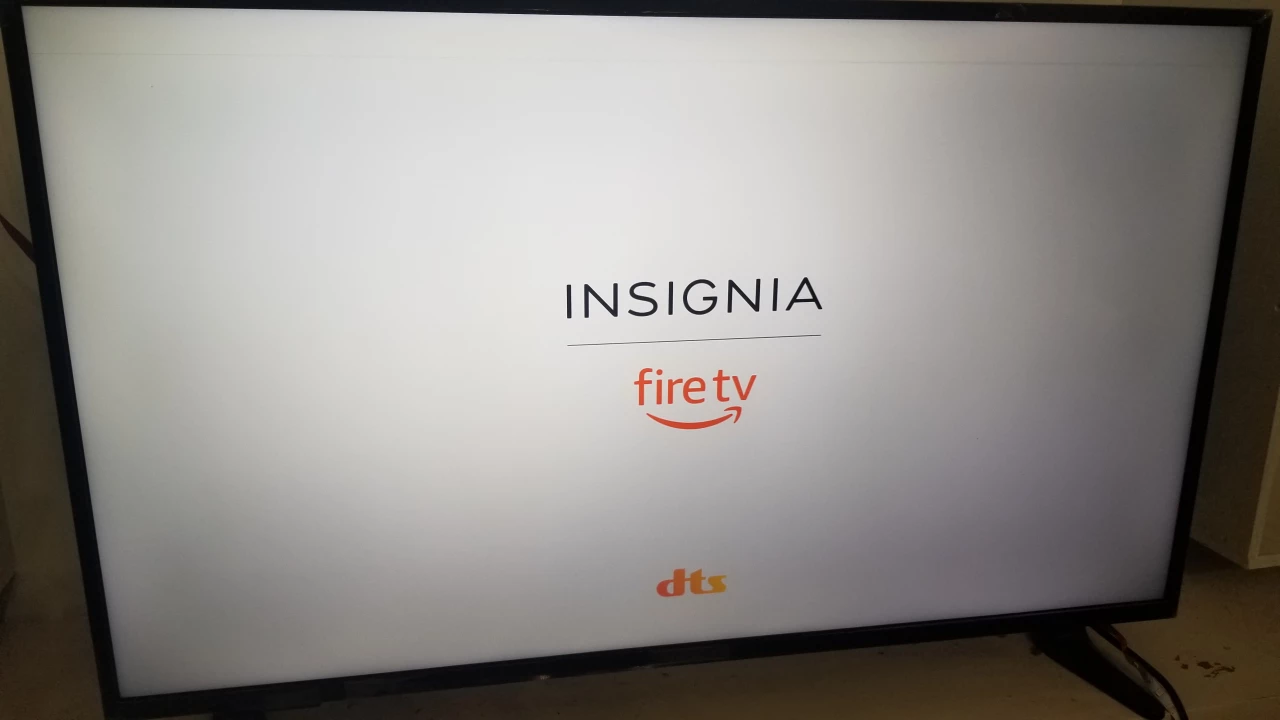 Insignia Smart 4K HDTV 43 inch