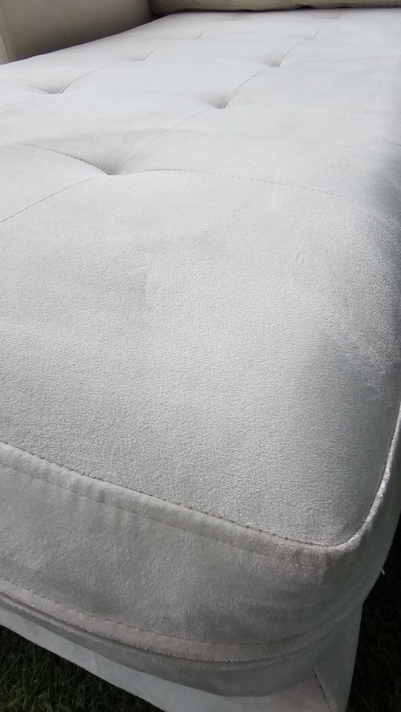 Sectional chaise - photo 3