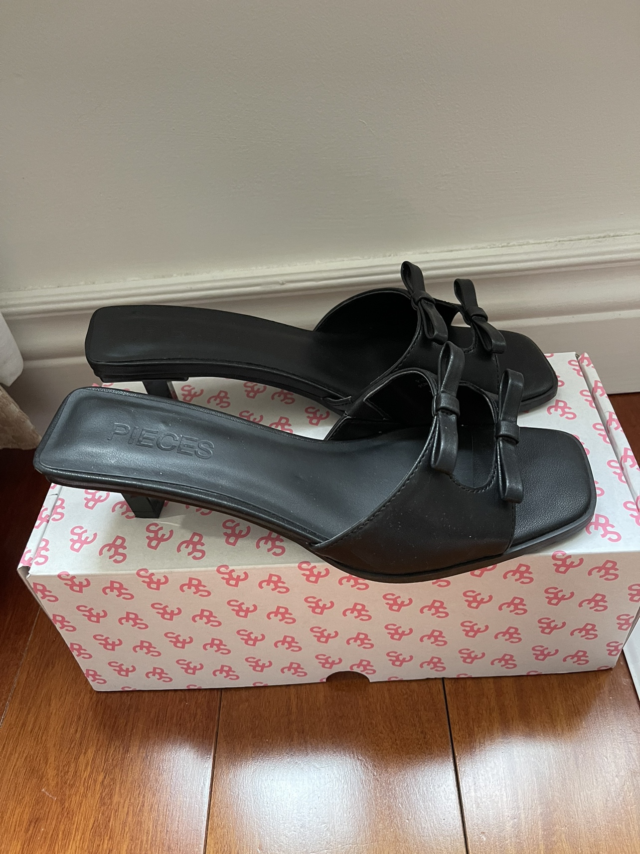 Pieces - Marry Kitten-Heel Slide Sandals