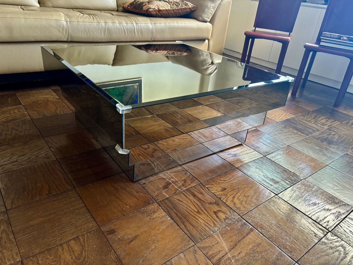 Square Mirrored Coffee Table - photo 3