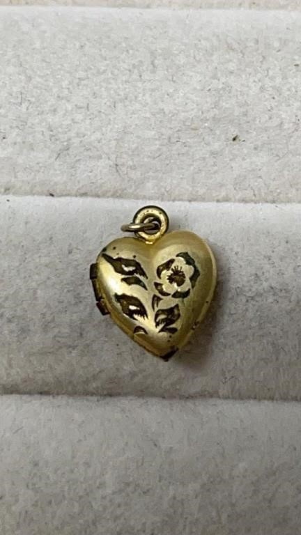 Locket Pendant thumbnail