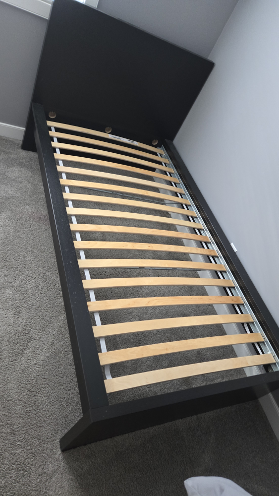 twin bedframe