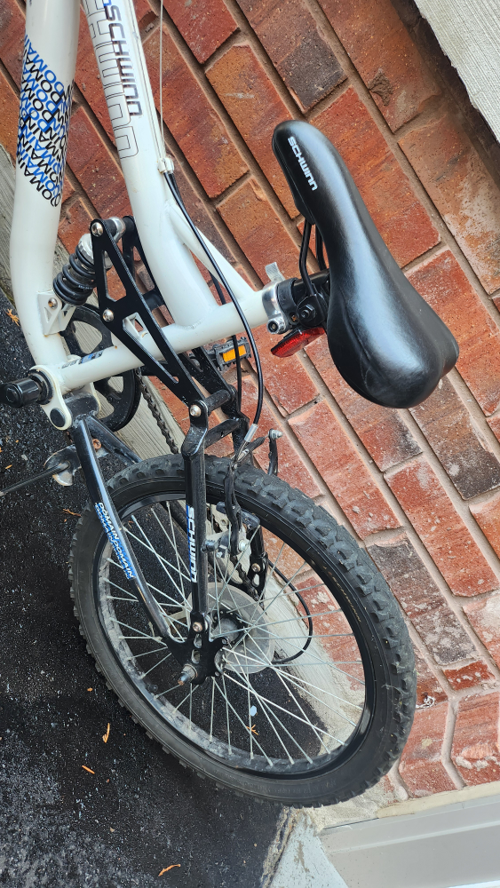 Schwinn 20" Bike image indicator(4)