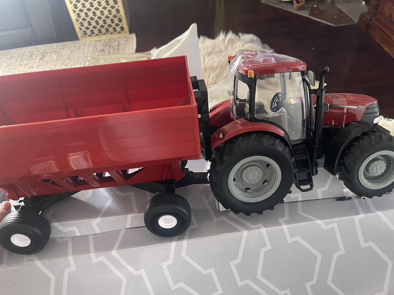 Case tractor toy image indicator(2)