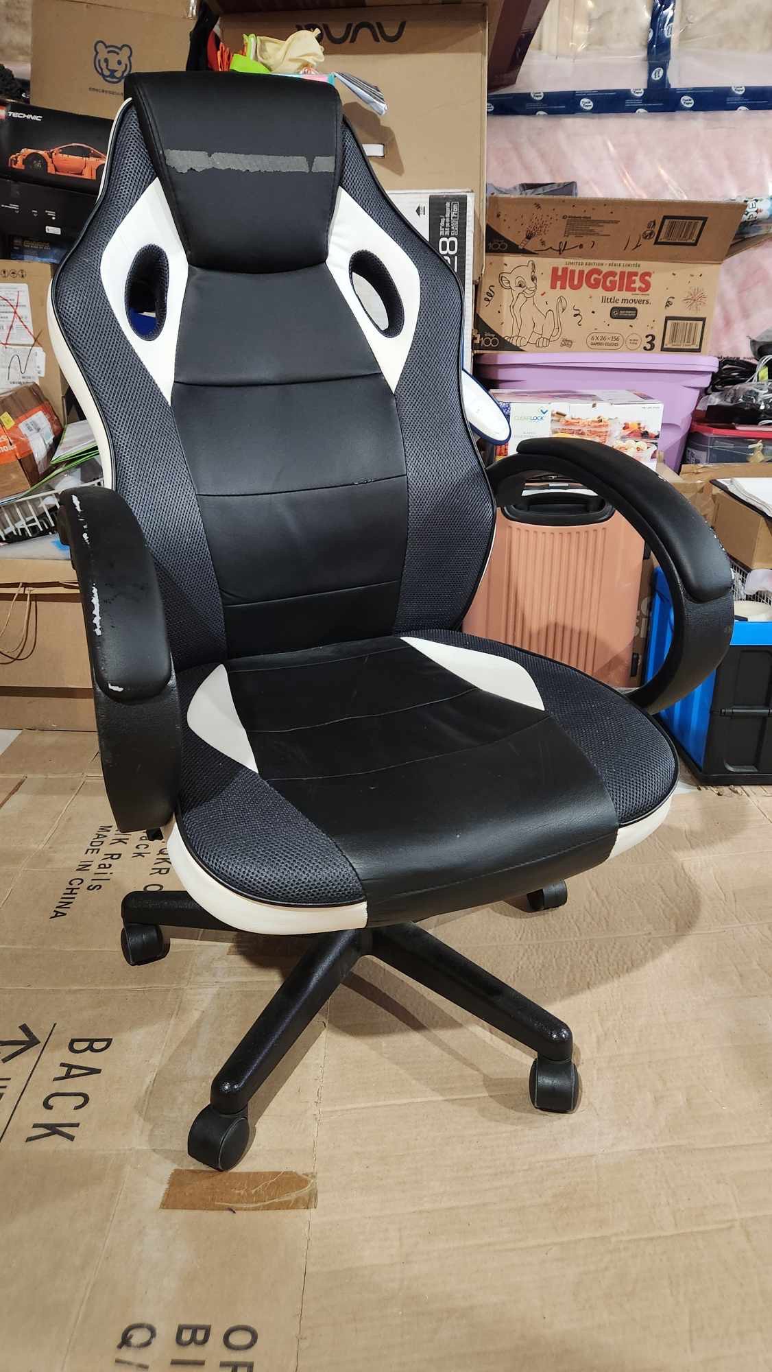 Gaming chair/ Office chair