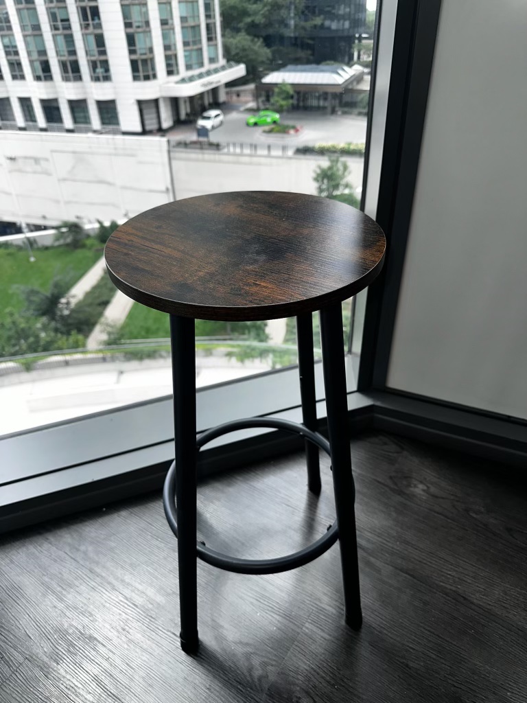 4 Seater Dining Table with Stools - photo 4