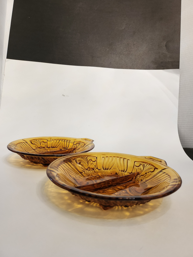 2 Vintage Amber Indiana Divided Glass Round Relish - photo 3