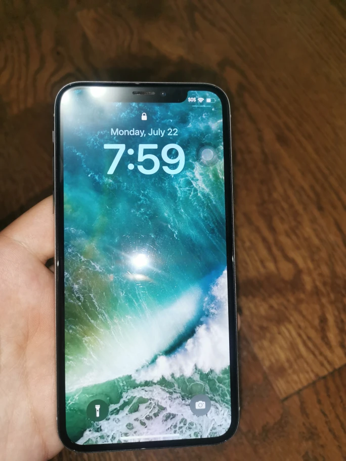 iPhone X 256GB Silver + Free used Charging Cable