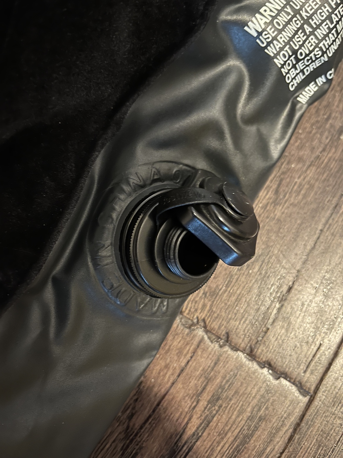 Air mattress (Twin) - photo 4