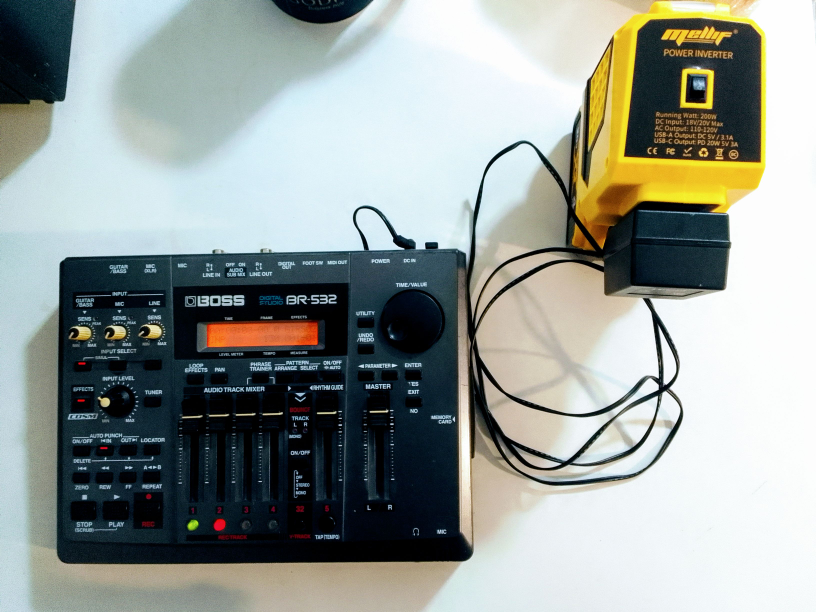 Up To 35% Off Roland/Boss Digital Multi Track Recorder image indicator(3)