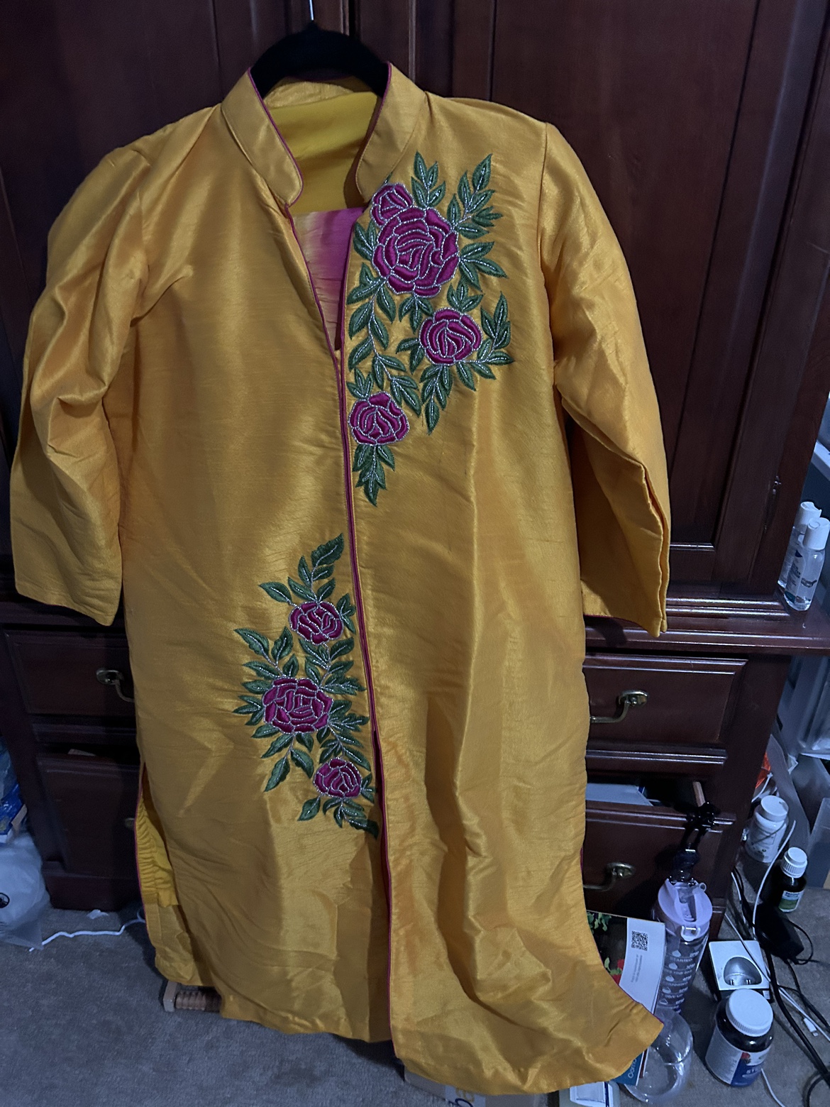 Ladies punjabi style suit thumbnail