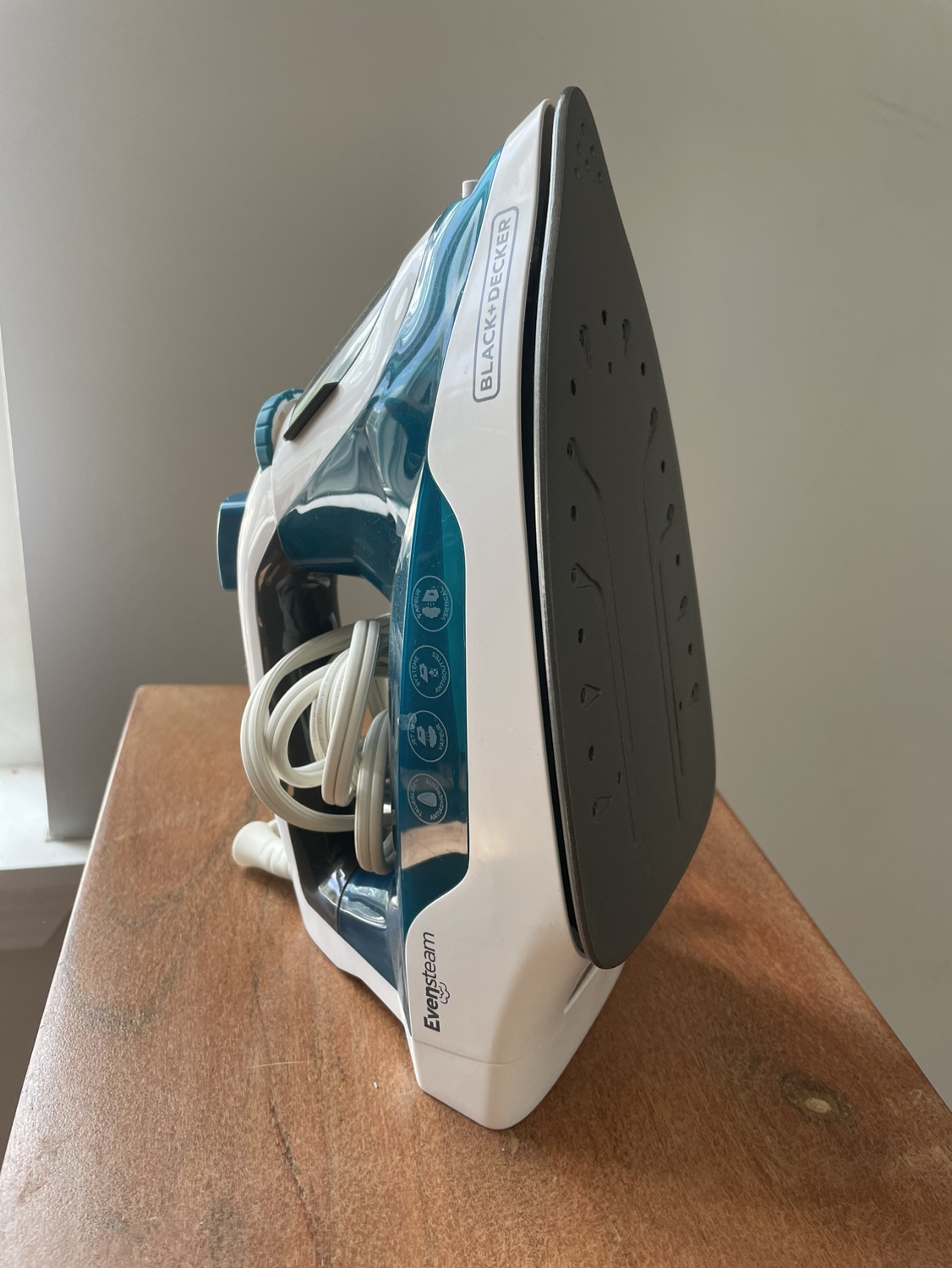 Black and Decker iron