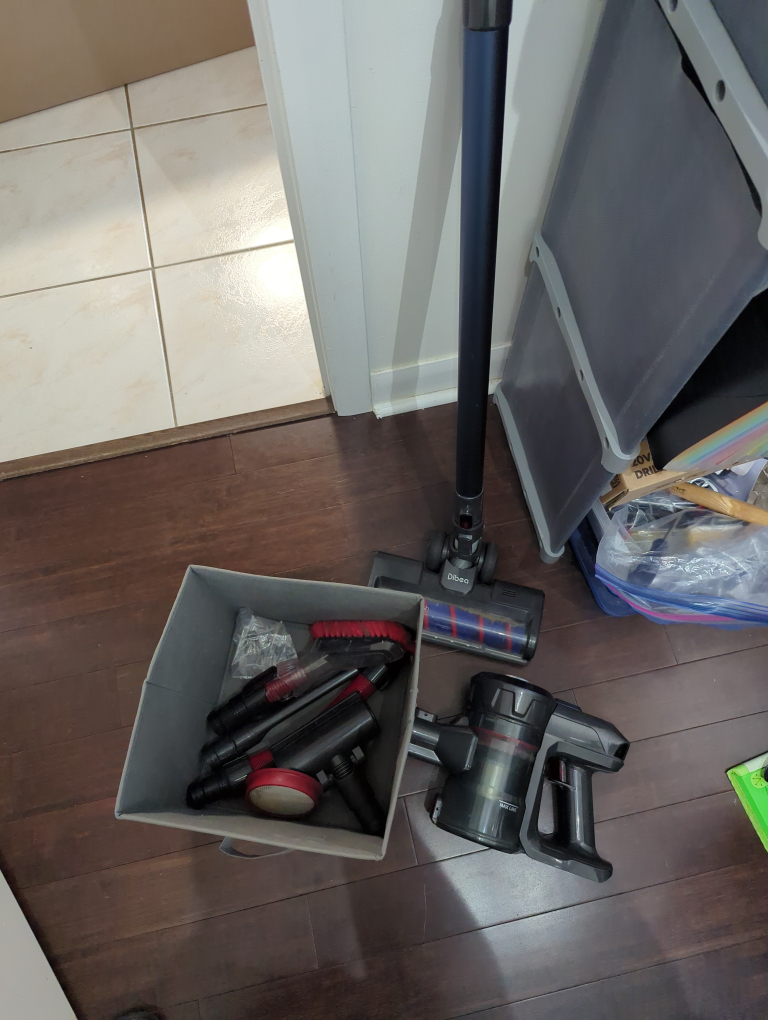 dibea vacuum cleaner