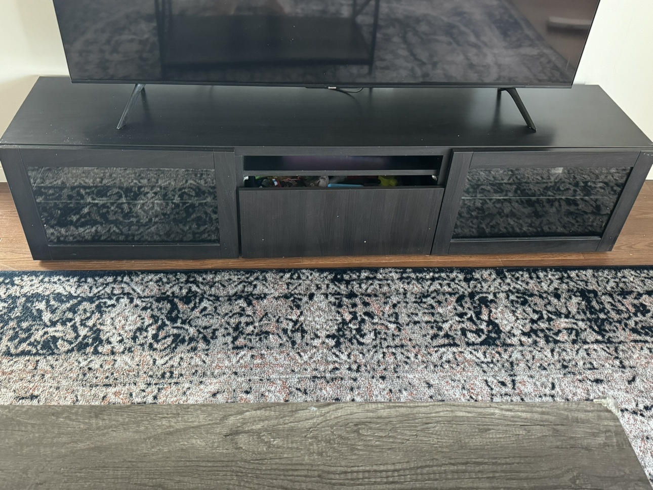 Tv stand - photo 2