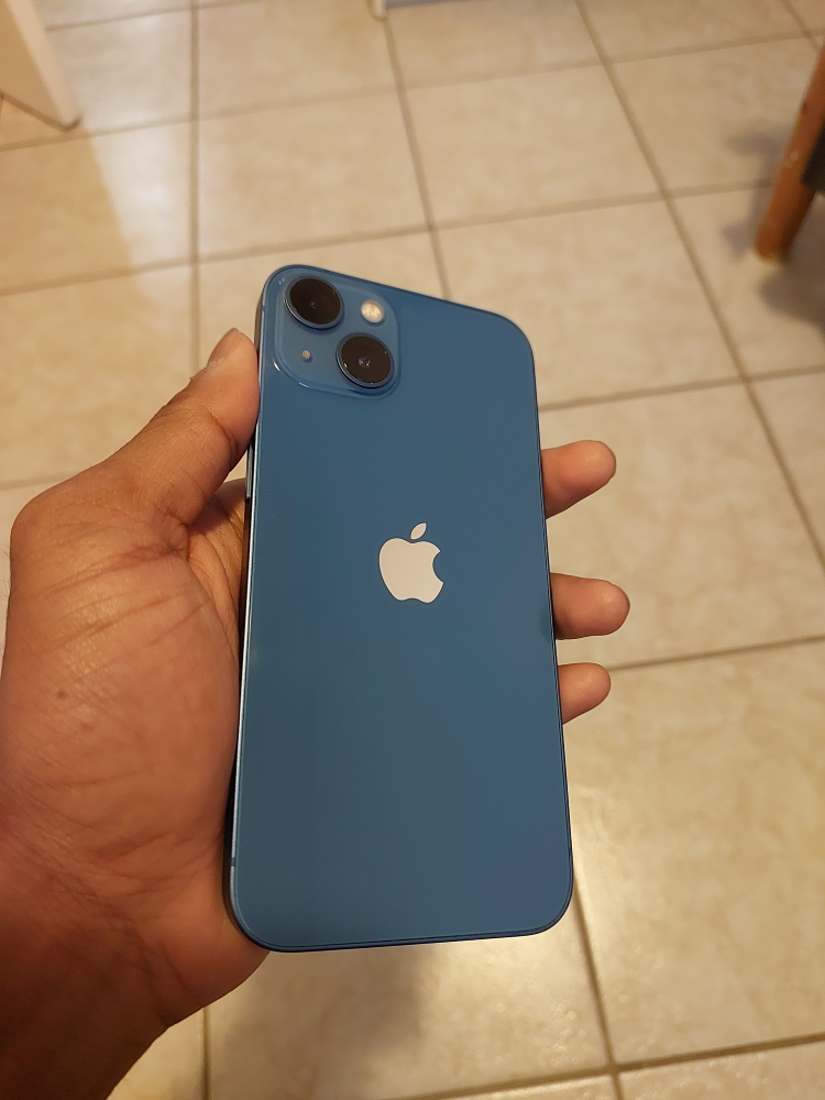 Iphone 13 128GB (Unlocked)
