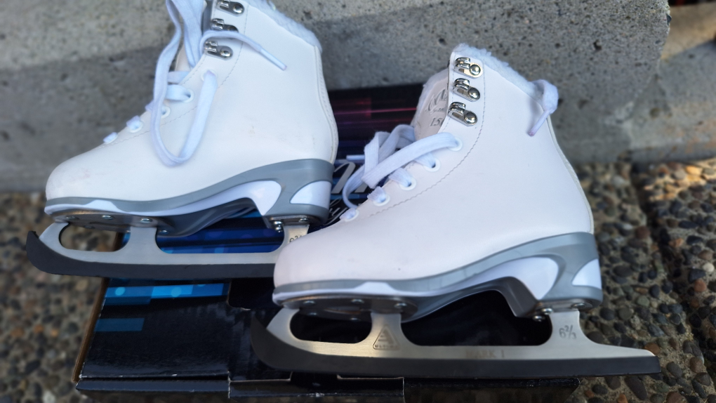 ski shoe - photo 2