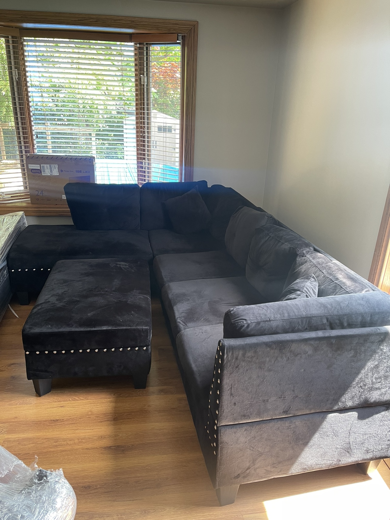 Sectional Sofa with Ottoman