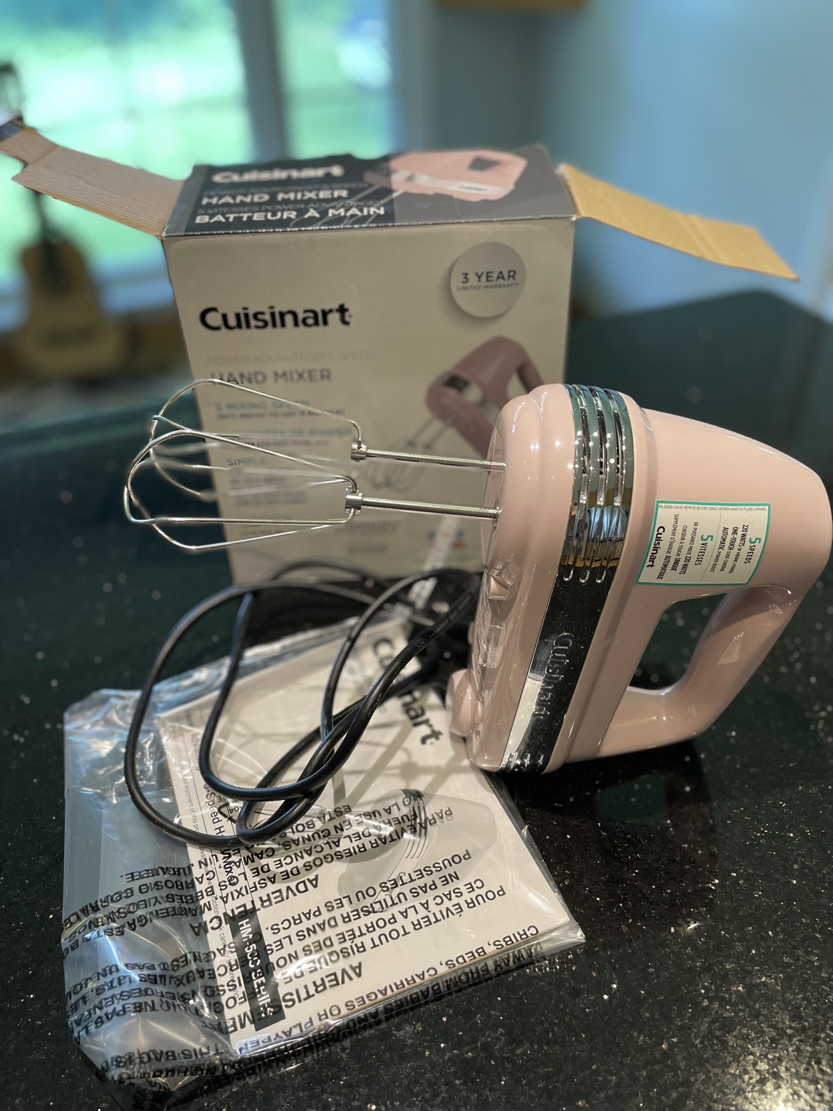 Cuisinart Power Advantage 5-Speed Hand Mixer image indicator(5)