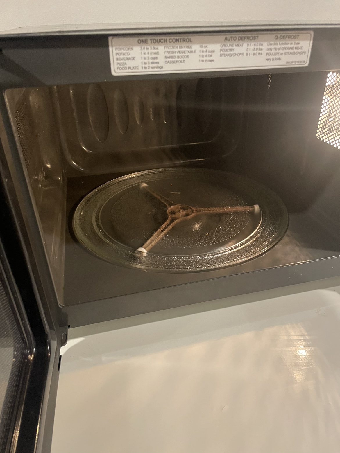 Microwave pick up available from July 25 Thursday - photo 3