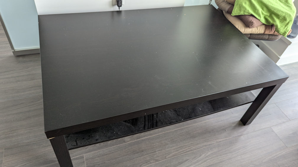 coffee table Ikea black