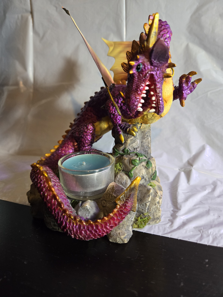SOLD: Purple Dragon Tealight Holder image indicator(2)