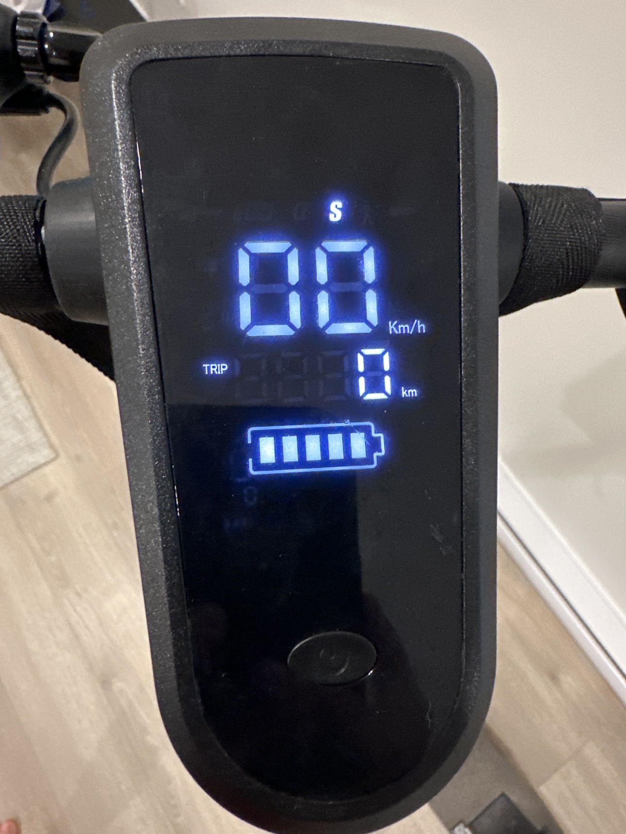 Electric Scooter - photo 3