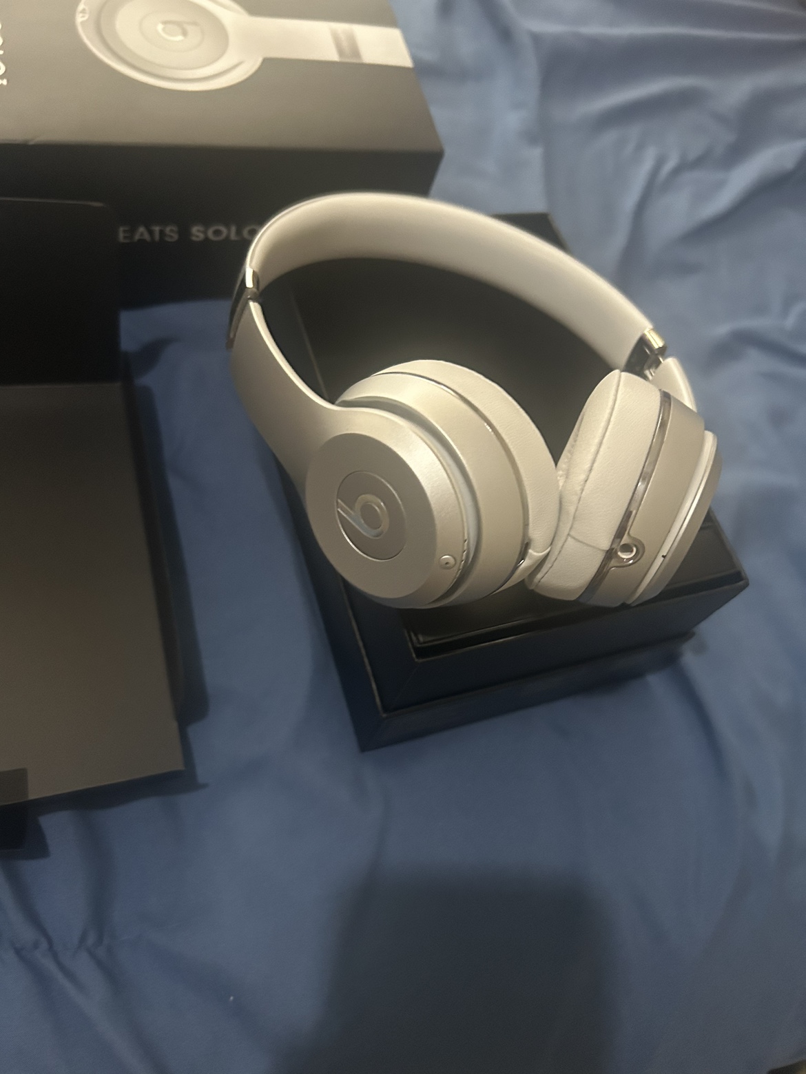 Beats Solo³ On-Ear Wireless Headphones - Silver - photo 2