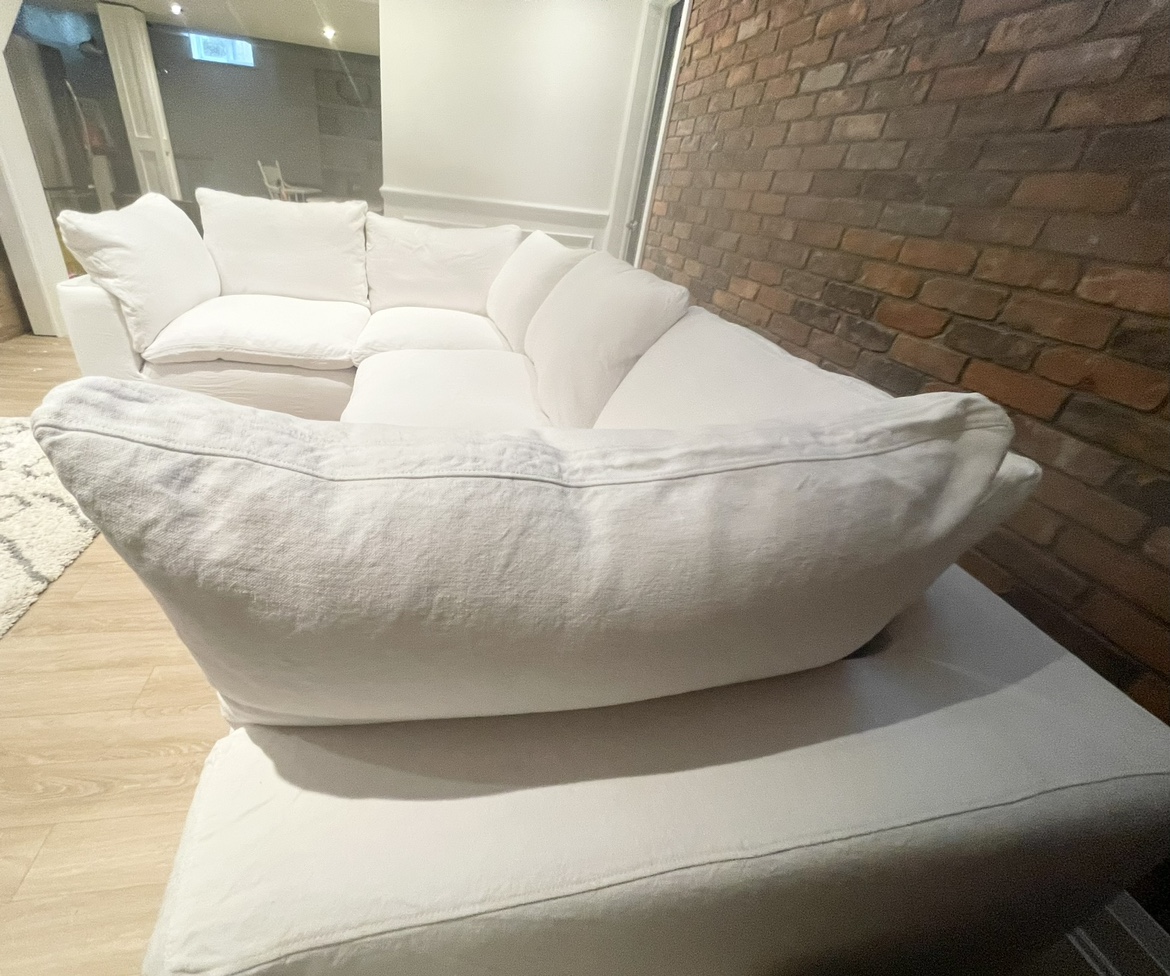Restoration hardware - modular sectional - photo 3