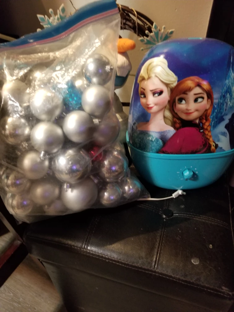 FROZEN Humidifier and Assorted Bundle image indicator(2)