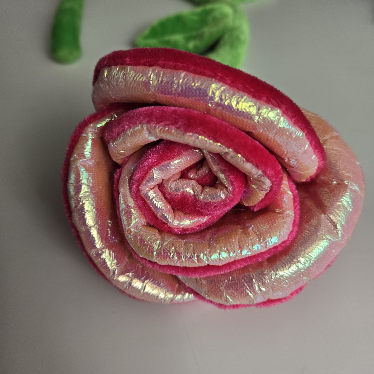 3 flower plushies with bendable stems image indicator(4)