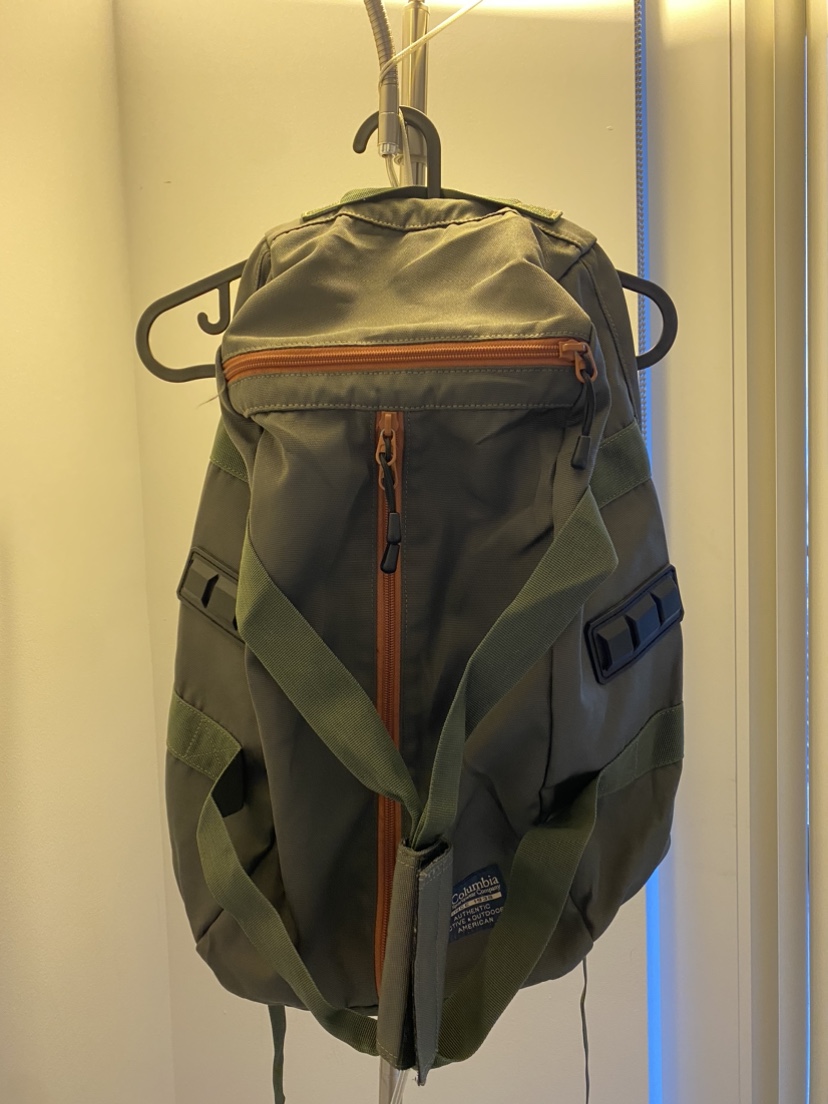 Columbia 2 way duffle bag backpack army Green gym bag thumbnail