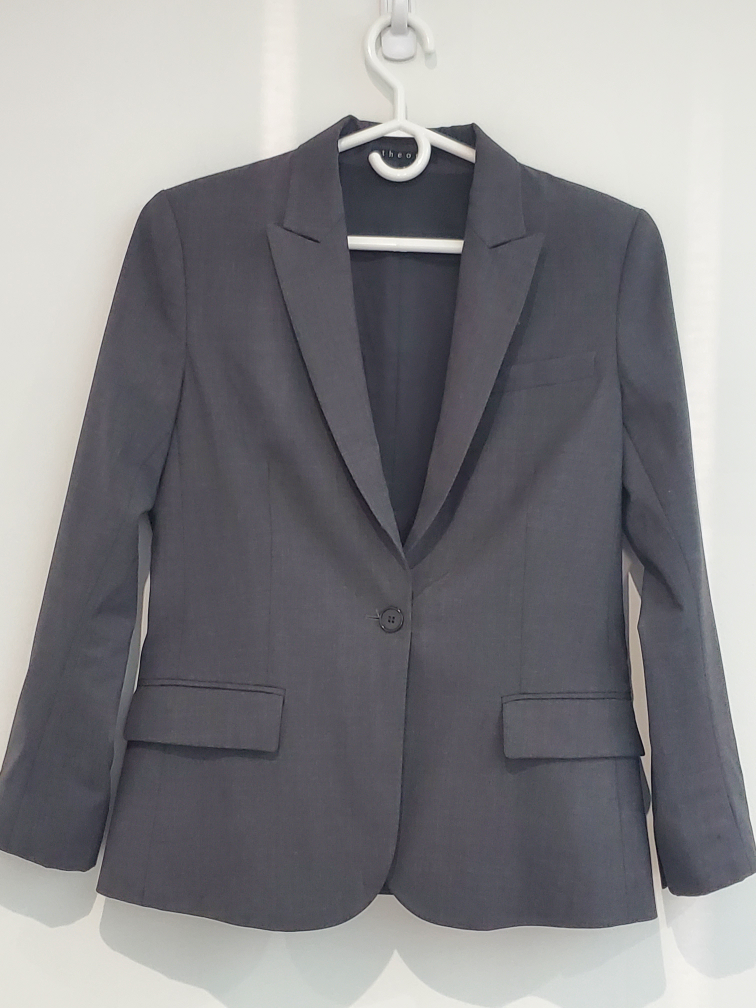 Theory Charcoal Gray Single button Blazer size 8 thumbnail