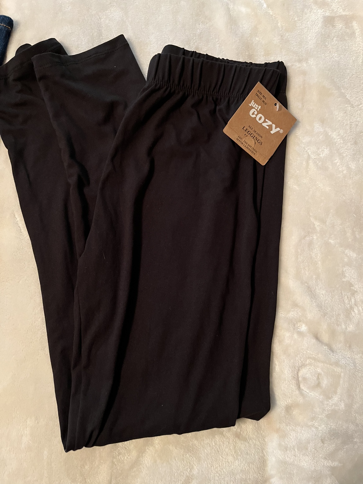 BNWT 2 pr HUE stretch jean/leggings. Size small image indicator(9)