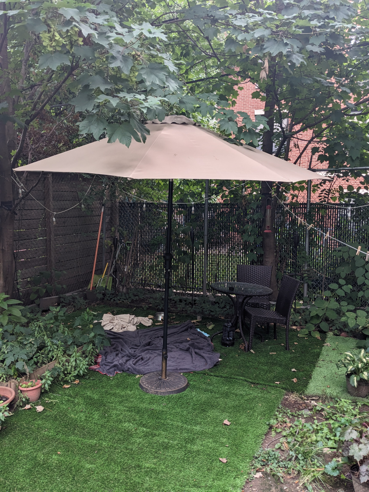 Patio umbrella