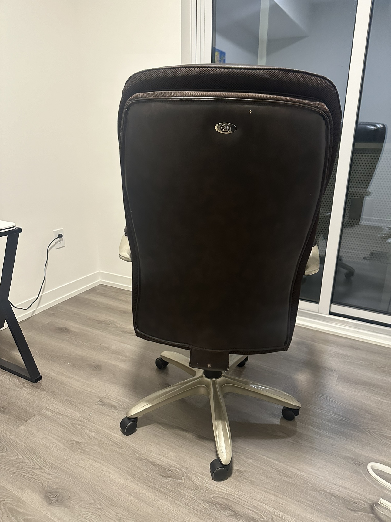 The comfiest office chair 😌 - photo 3
