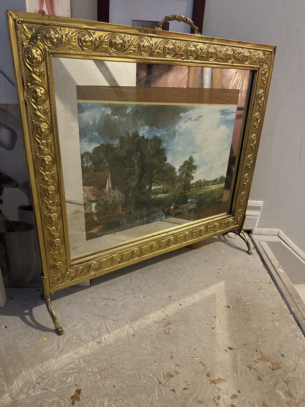 Golden frame stand image indicator(2)