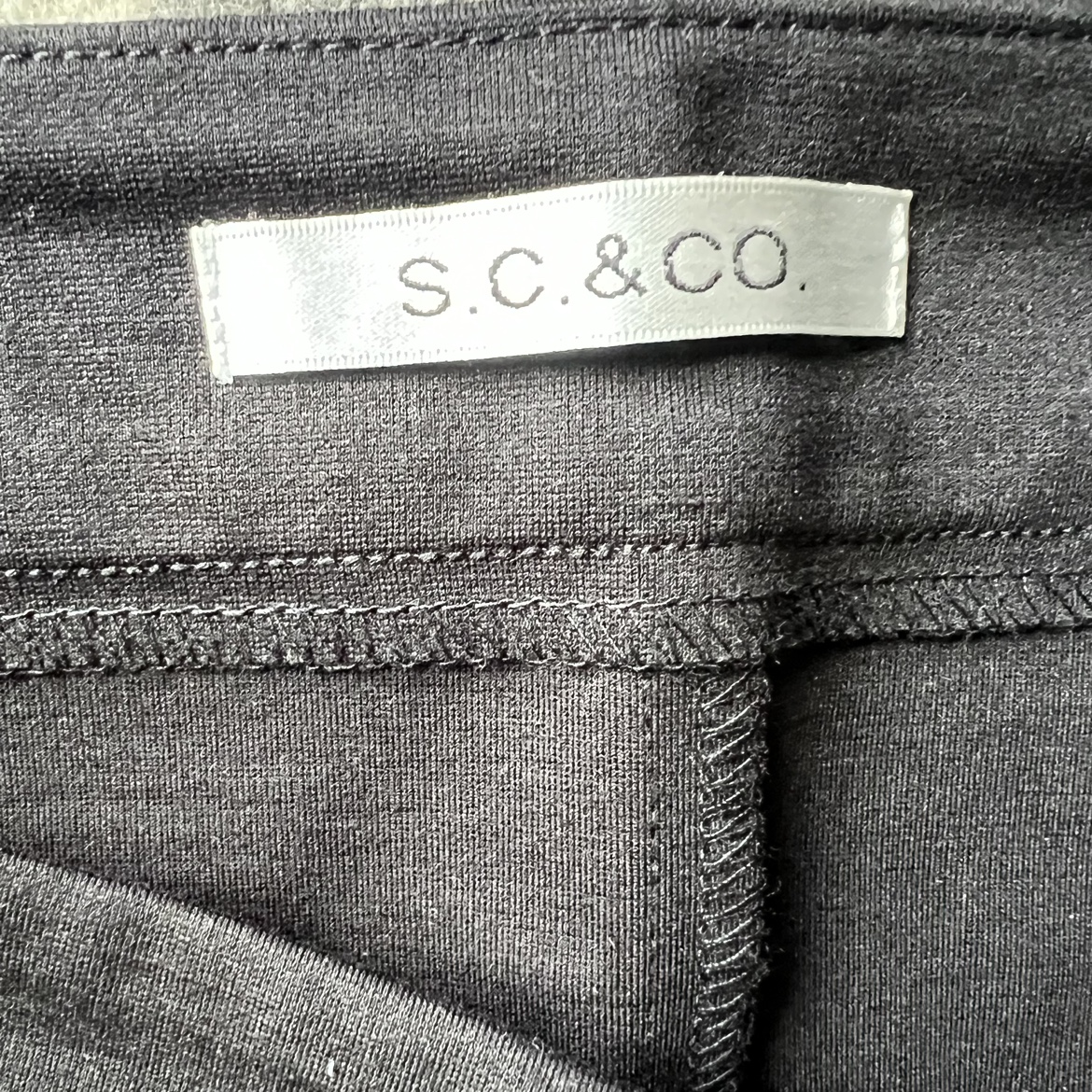 Pencil Grey Skirt. Size Medium - photo 3