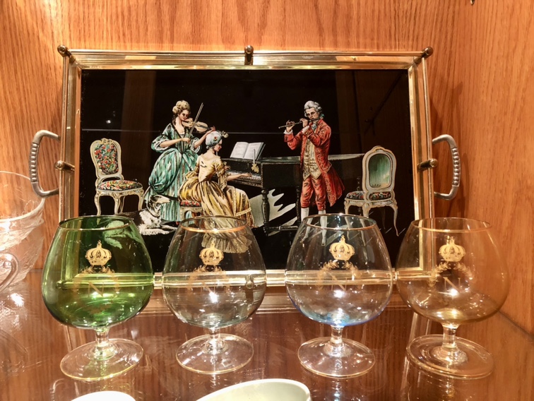 Vintage Tray image indicator(5)