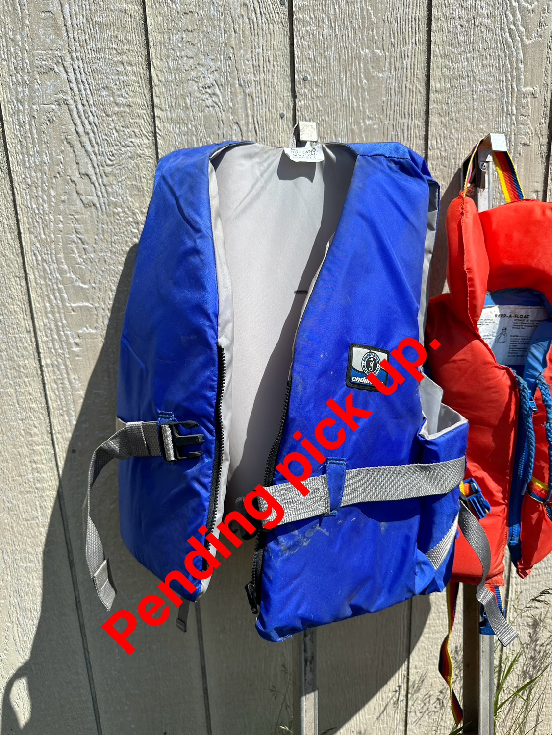 Life Jackets - photo 3