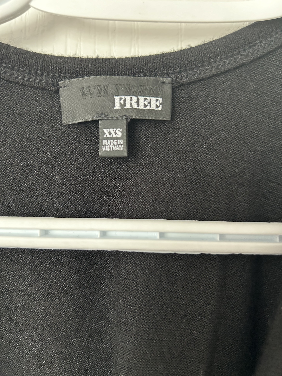 Wilfred Free black bodycon dress (2 way) image indicator(6)