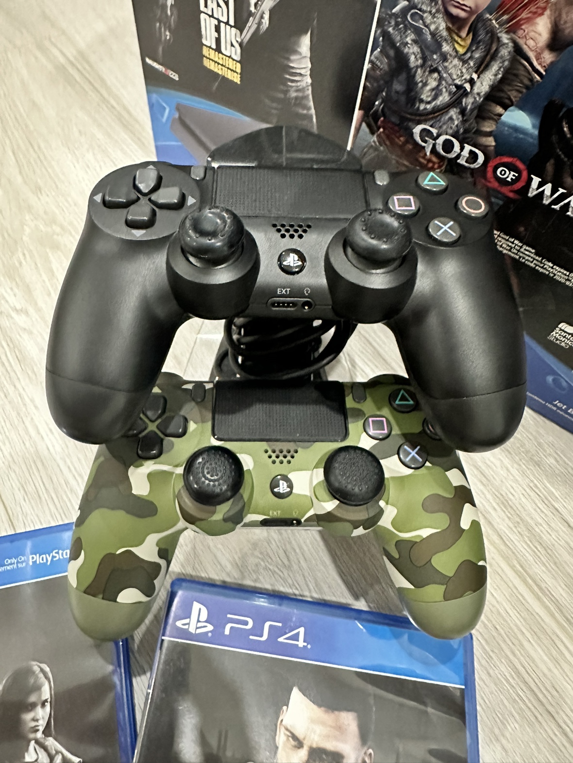 PS4 1 TB Bundle - photo 2