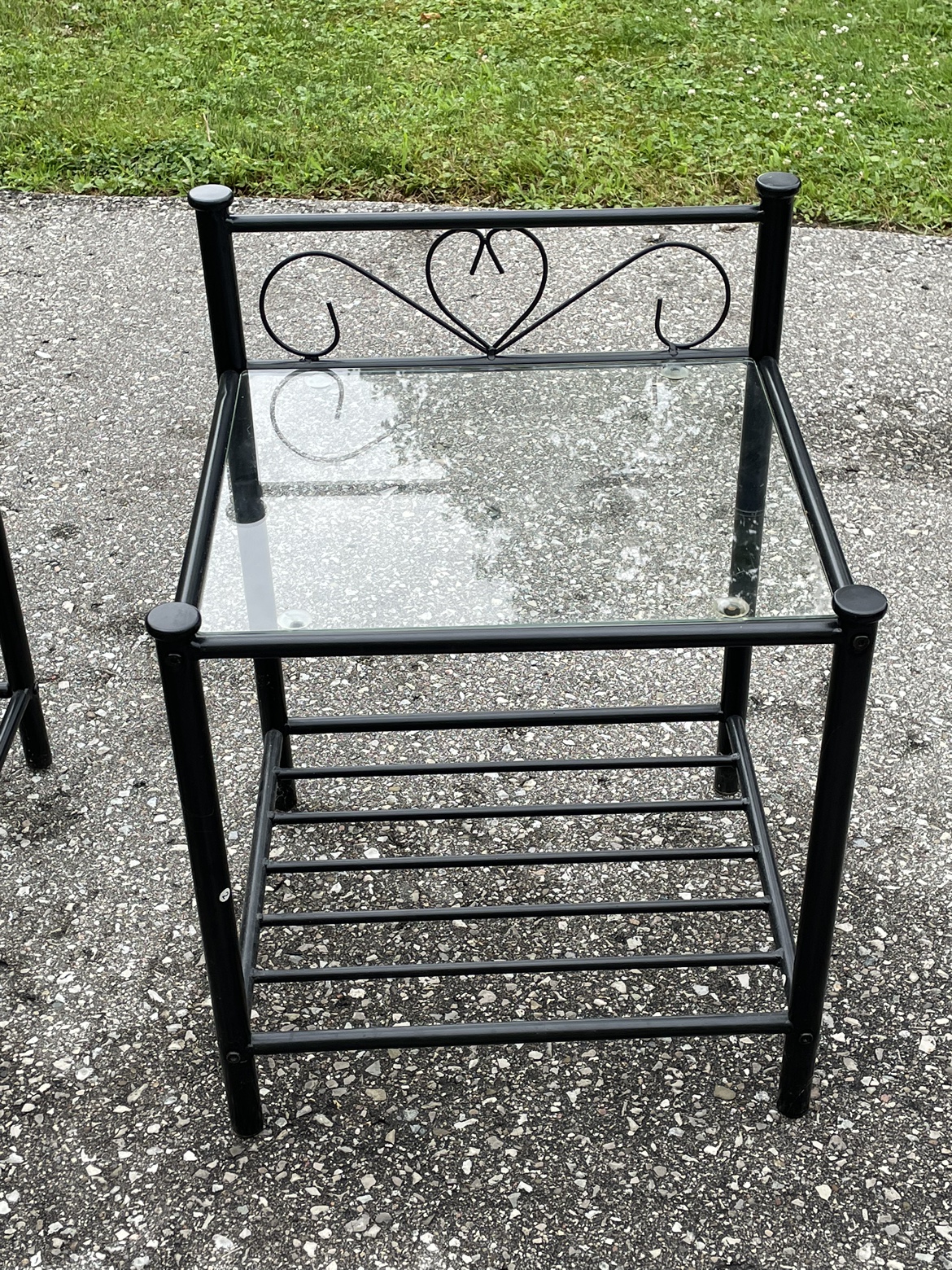 Metal Side/End Tables (Black) - photo 2
