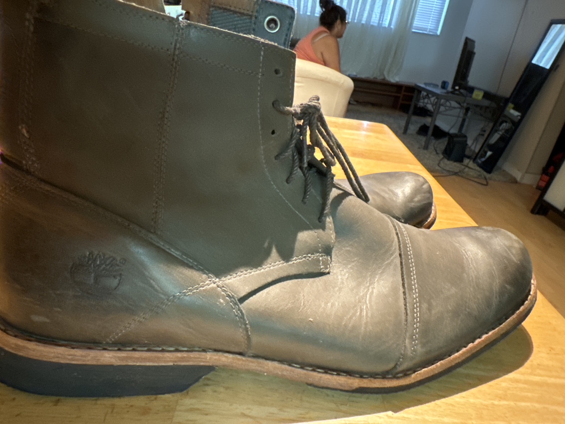 Green timberland zipper dress boots