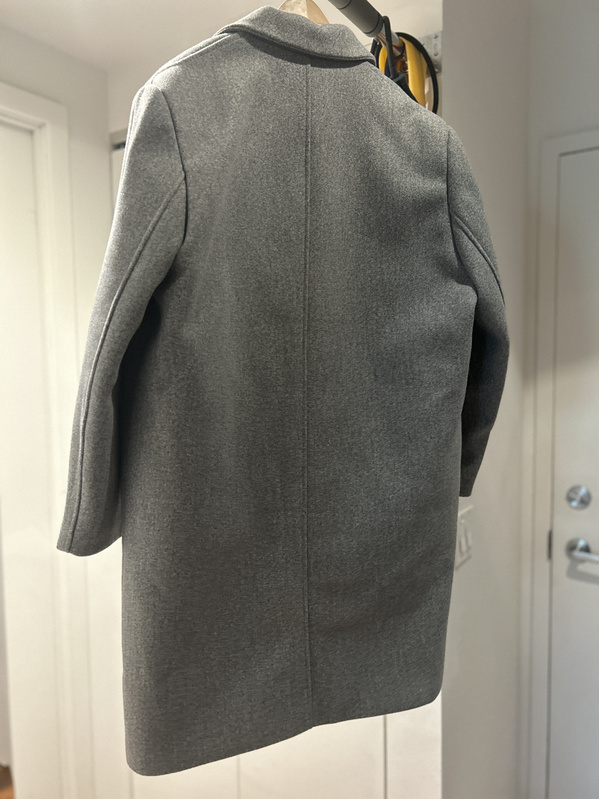 Grey mid-length Coat/Jacket from Korea (men: L/XL) - photo 3