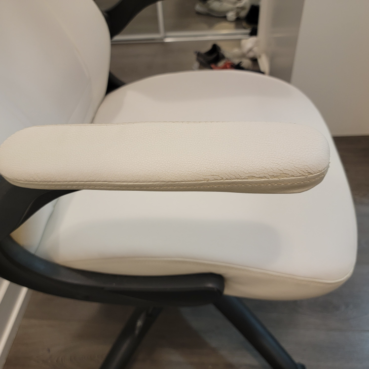 ergonomic office chair - moving sale - photo 3