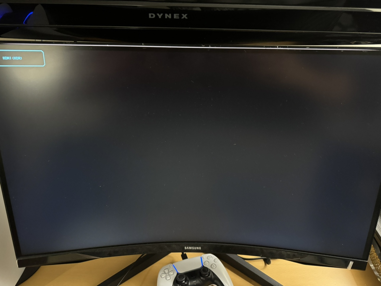 Samsung Odyssey G5 27”curved gaming monitor PICK UP ONLY