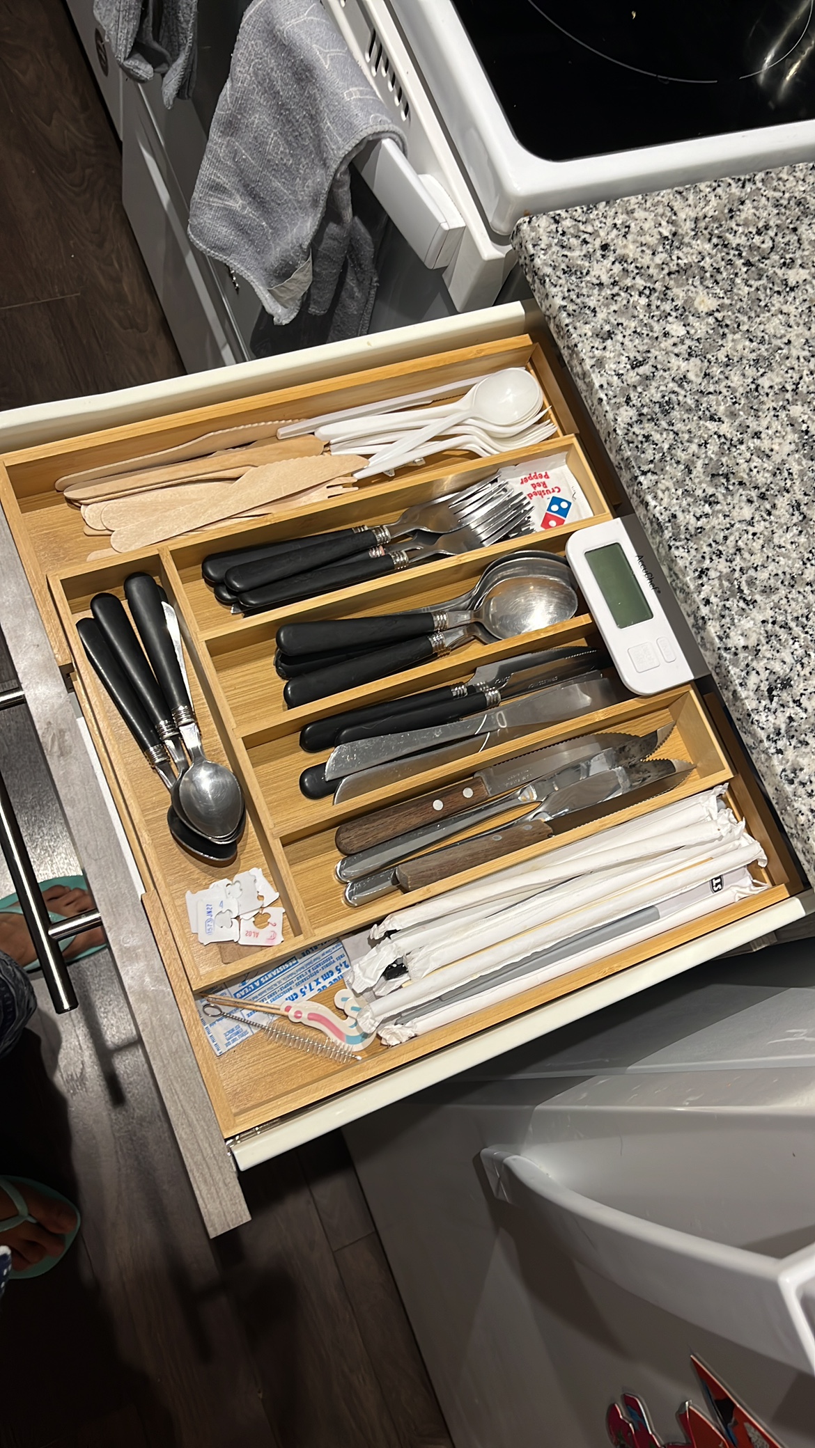 Bamboo Expandable Cutlery Organizer Tray - photo 3